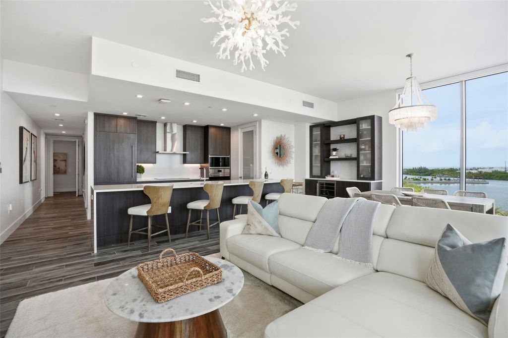 Image 5 of property listing at 5120 MARINA WAY 4408, Tampa, FL 33611