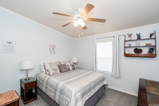 190 Bailee Cir, Poteet, TX 78065