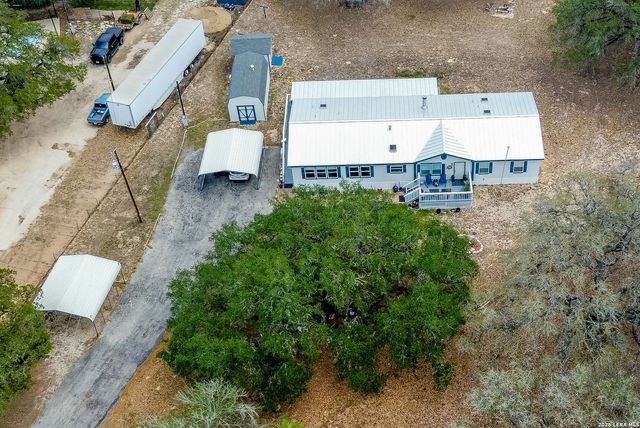 190 Bailee Cir, Poteet, TX 78065