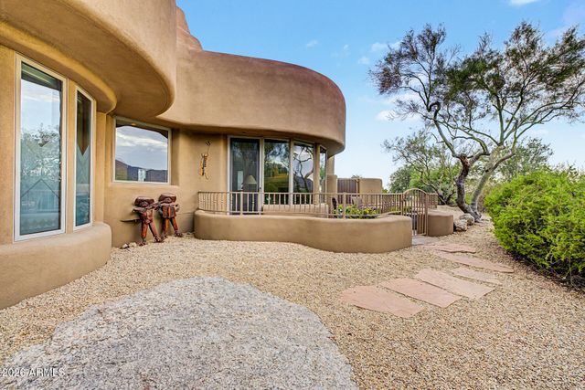 7704 E BLACK MOUNTAIN Road, Scottsdale, AZ 85266