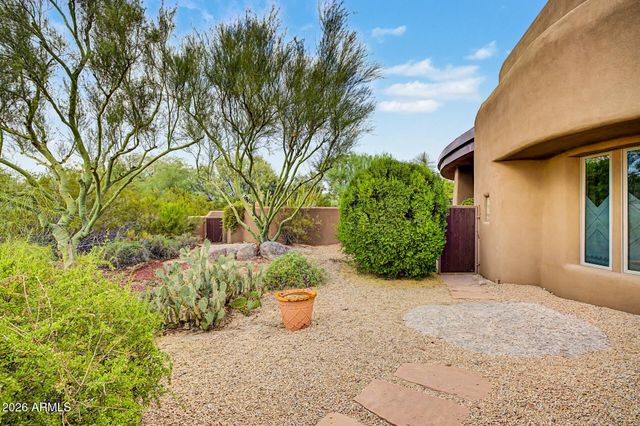 7704 E BLACK MOUNTAIN Road, Scottsdale, AZ 85266