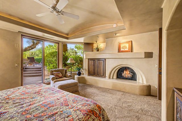 7704 E BLACK MOUNTAIN Road, Scottsdale, AZ 85266