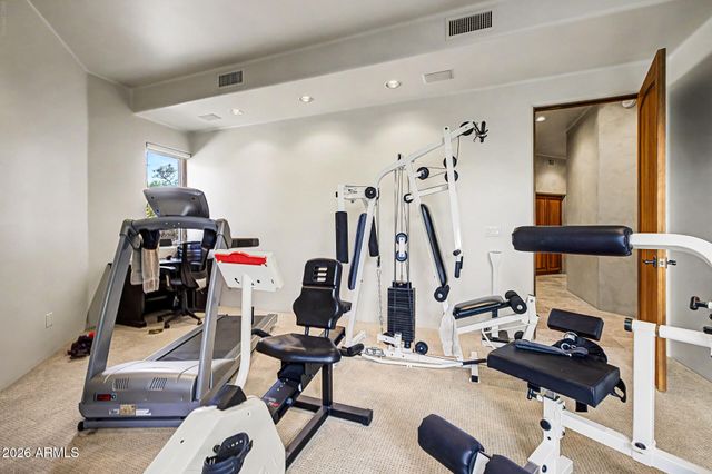 7704 E BLACK MOUNTAIN Road, Scottsdale, AZ 85266