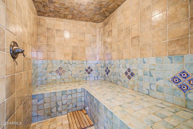 7704 E BLACK MOUNTAIN Road, Scottsdale, AZ 85266