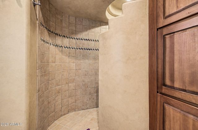 7704 E BLACK MOUNTAIN Road, Scottsdale, AZ 85266