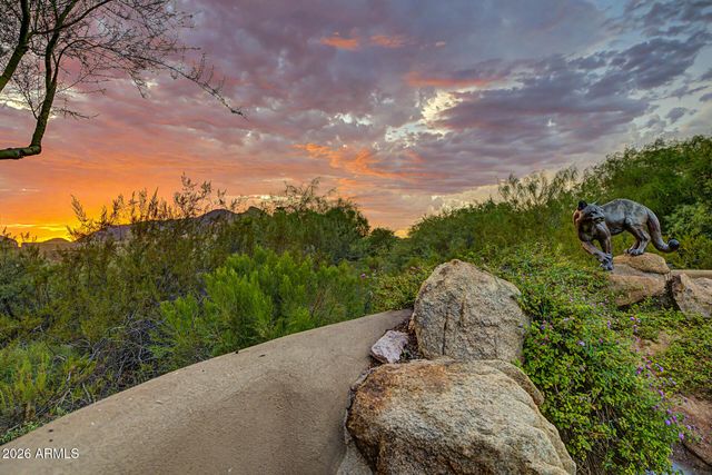 7704 E BLACK MOUNTAIN Road, Scottsdale, AZ 85266