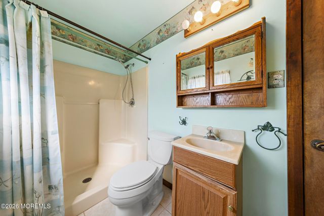 66 Jonathan Drive, Beach Haven West, NJ 08050