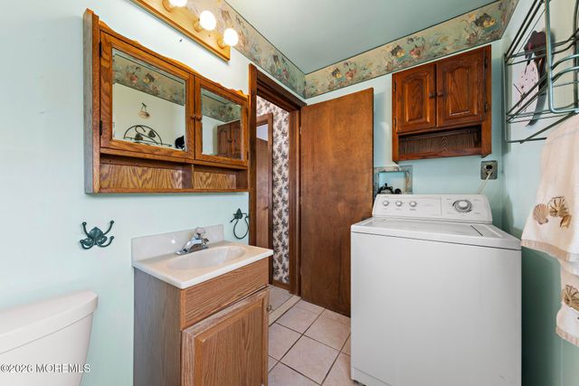 66 Jonathan Drive, Beach Haven West, NJ 08050