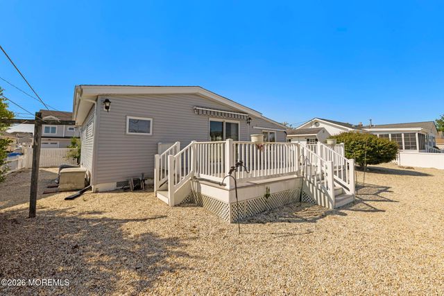 66 Jonathan Drive, Beach Haven West, NJ 08050