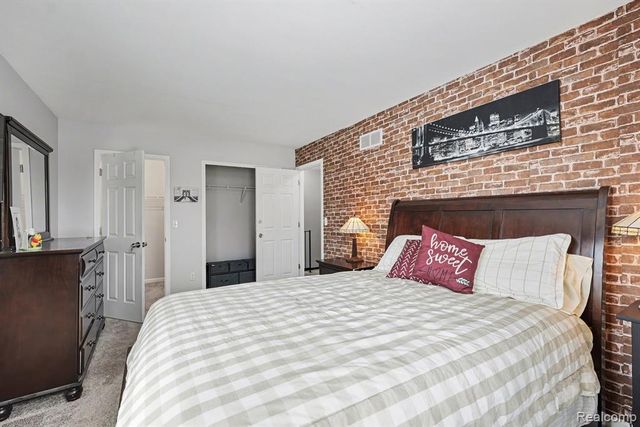 44582 Connecticut Court, Clinton Township, MI 48038