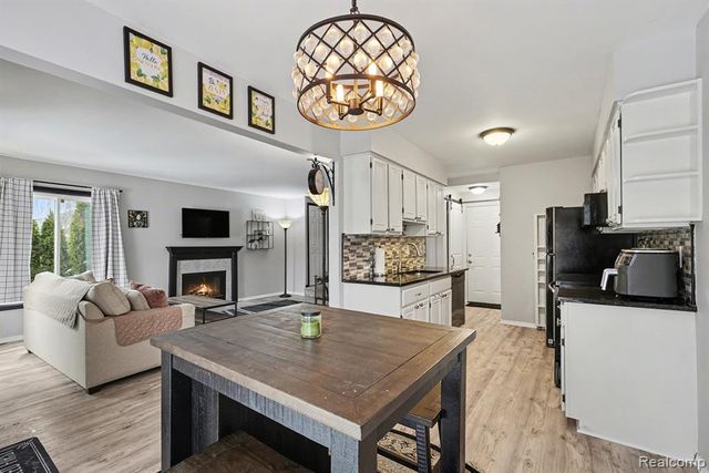 44582 Connecticut Court, Clinton Township, MI 48038