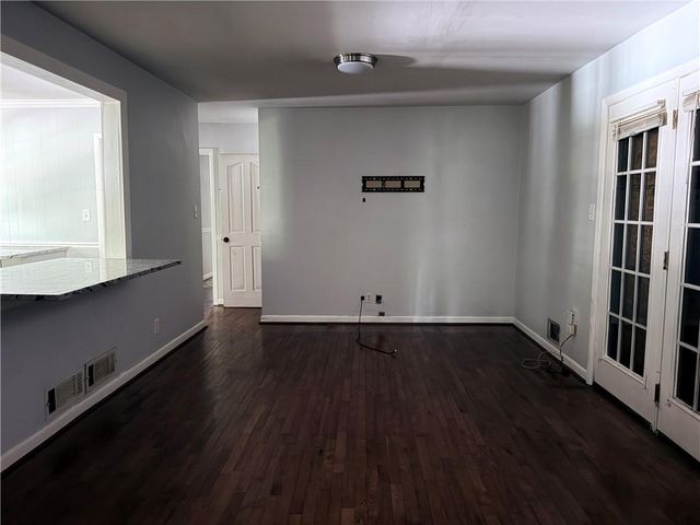 683 Skipper Drive NW, Atlanta, GA 30318