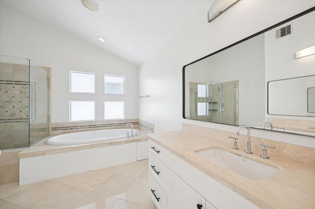 5313 Lillian Street, Houston, TX 77007