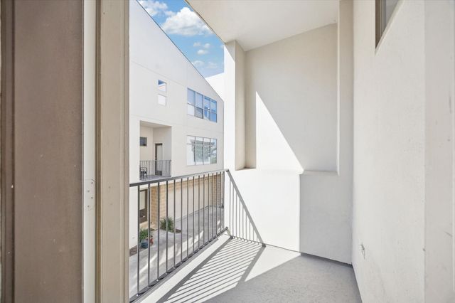 5313 Lillian Street, Houston, TX 77007