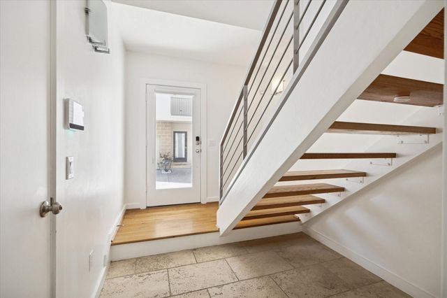 5313 Lillian Street, Houston, TX 77007