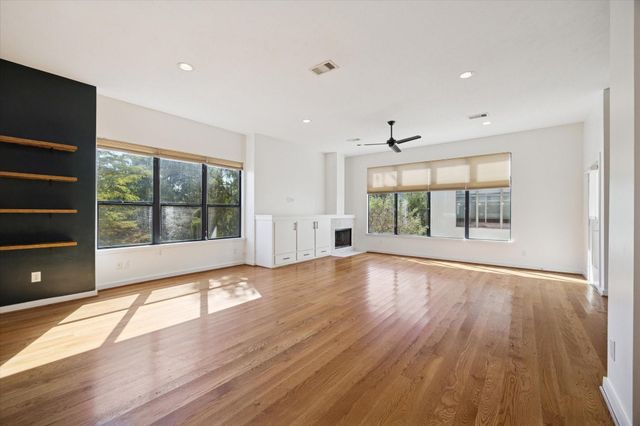 5313 Lillian Street, Houston, TX 77007