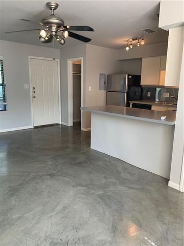1013 W 23rd ST 202, Austin, TX 78705