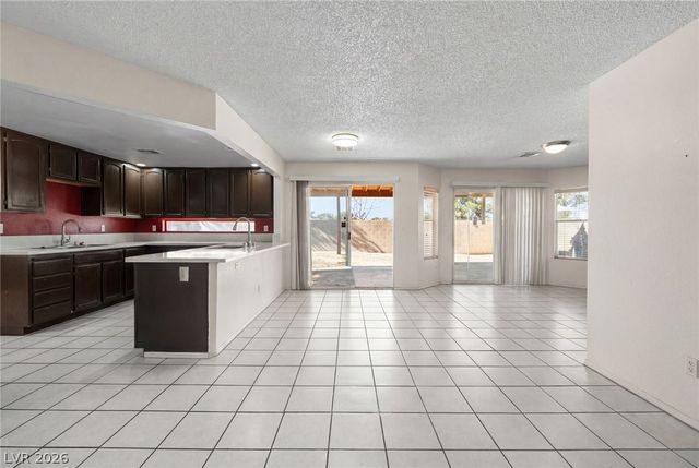 261 Domani Drive, Henderson, NV 89074