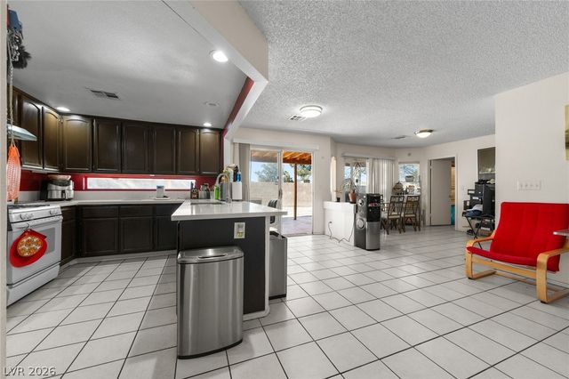 261 Domani Drive, Henderson, NV 89074