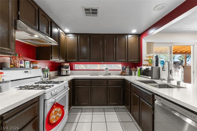 261 Domani Drive, Henderson, NV 89074