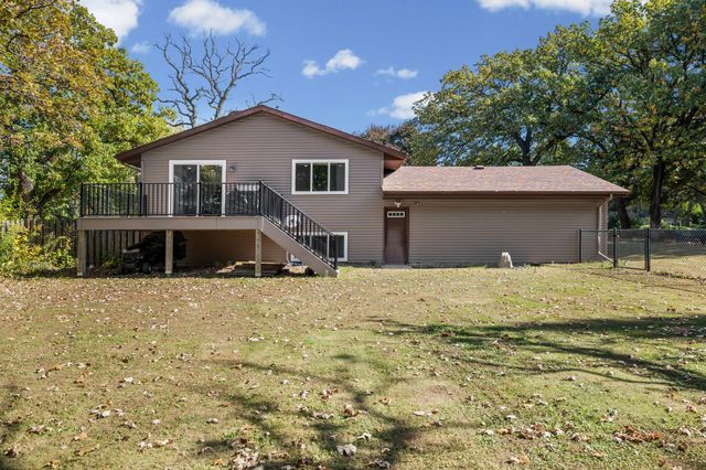 2625 Seans Way, North Saint Paul, MN 55109
