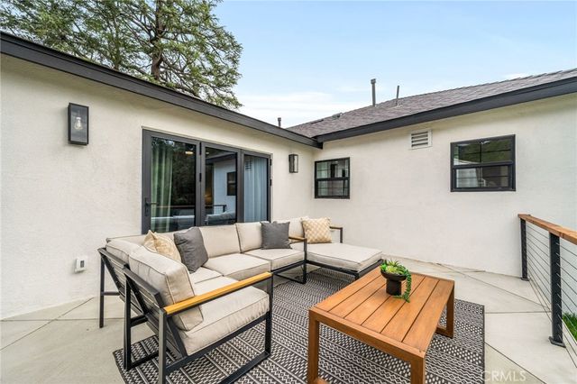 2967 Casitas, Altadena, CA 91001