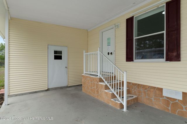 9457 Scepter Avenue, Brooksville, FL 34613