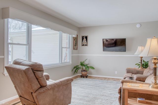 215 Sylvia Drive, Corunna, MI 48817