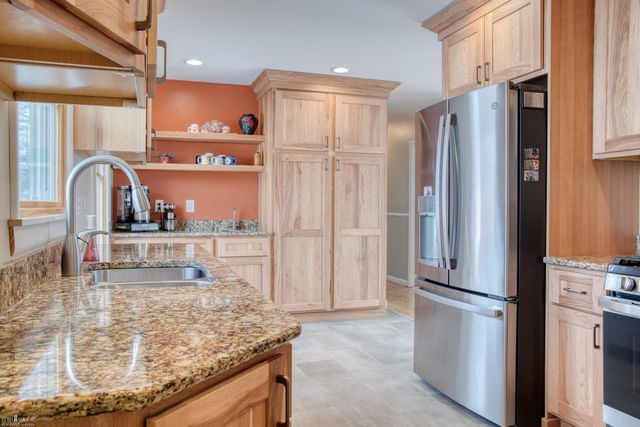 215 Sylvia Drive, Corunna, MI 48817