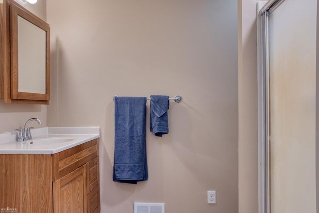 215 Sylvia Drive, Corunna, MI 48817