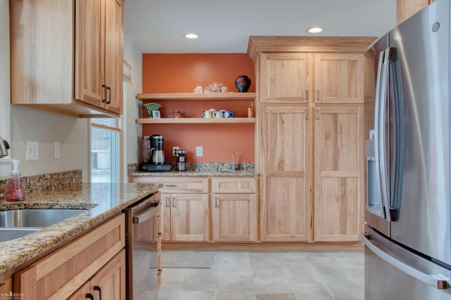 215 Sylvia Drive, Corunna, MI 48817