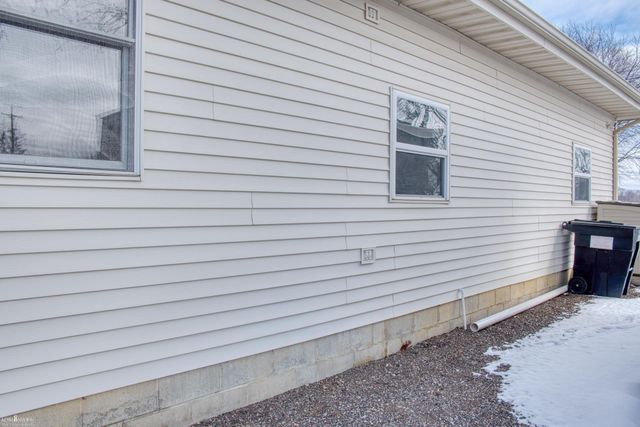 215 Sylvia Drive, Corunna, MI 48817