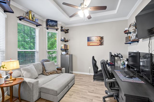 518 Dover Drive, Midlothian, TX 76065