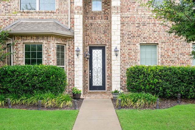 518 Dover Drive, Midlothian, TX 76065