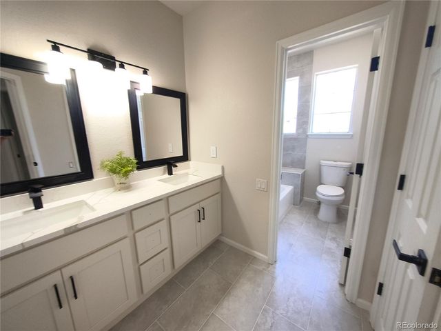 2358 Weatherstone Circle, Littleton, CO 80126
