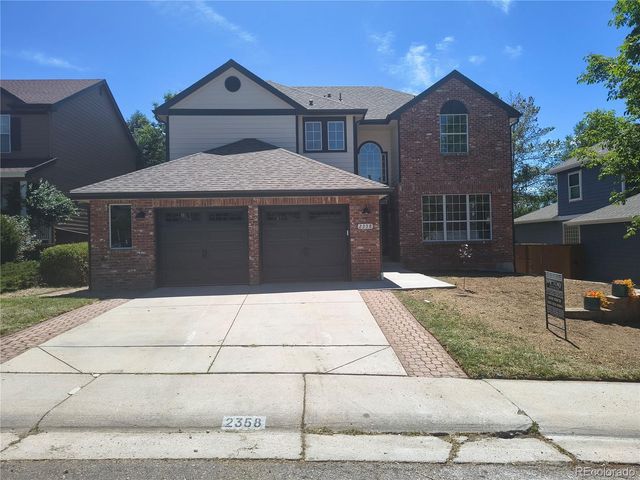 2358 Weatherstone Circle, Littleton, CO 80126
