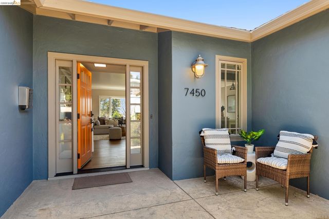 7450 Terrace Dr, El Cerrito, CA 94530