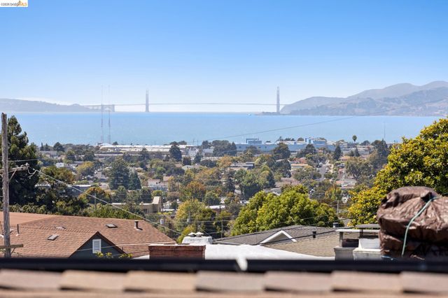 7450 Terrace Dr, El Cerrito, CA 94530