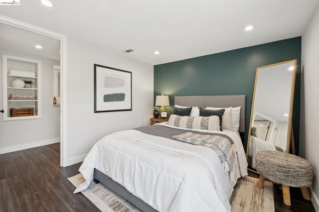 7450 Terrace Dr, El Cerrito, CA 94530