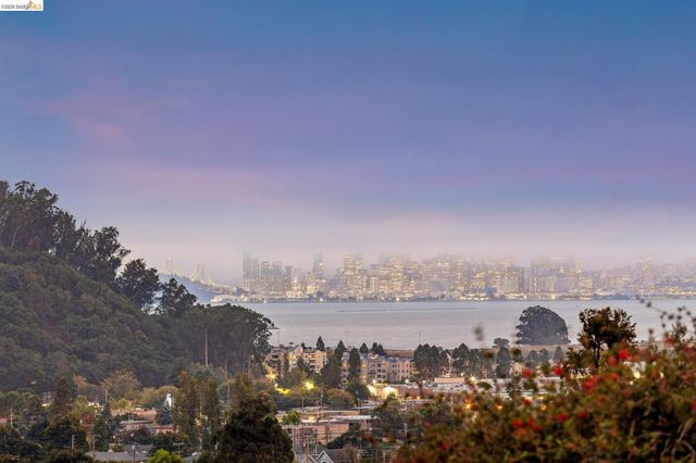 7450 Terrace Dr, El Cerrito, CA 94530