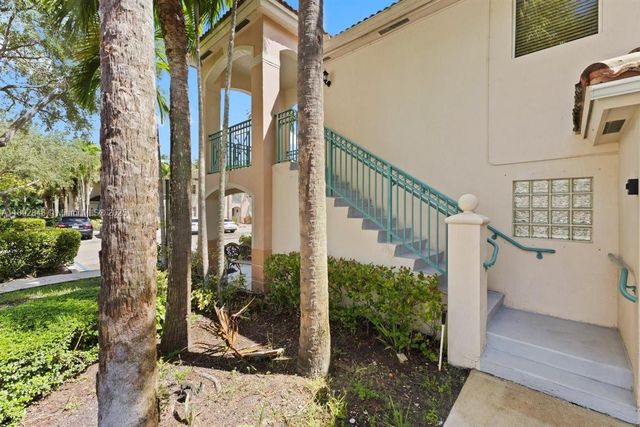 7780 NW 22nd Ct 201, Pembroke Pines, FL 33024