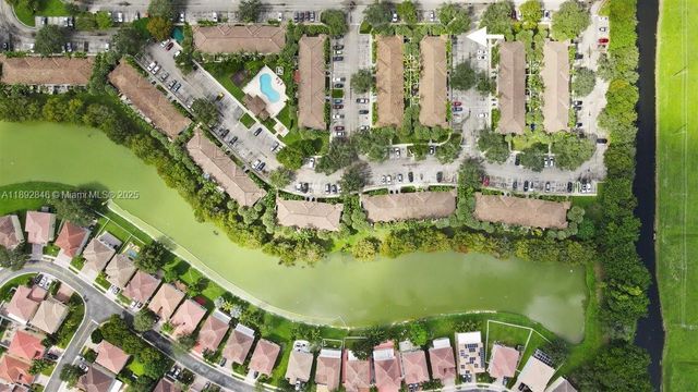 7780 NW 22nd Ct 201, Pembroke Pines, FL 33024