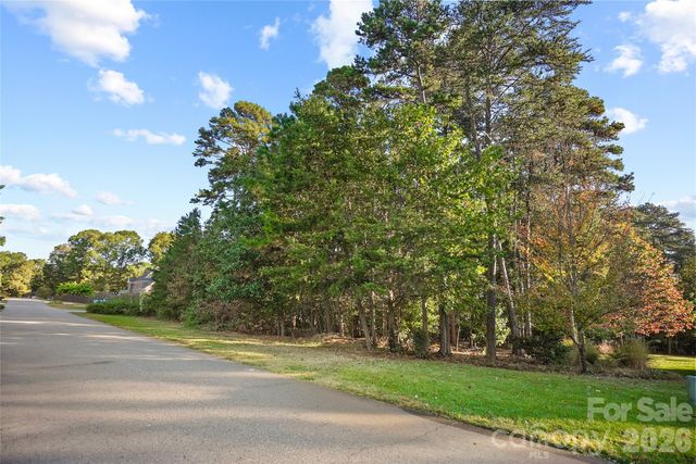 254 Woodstream Circle, Mooresville, NC 28117