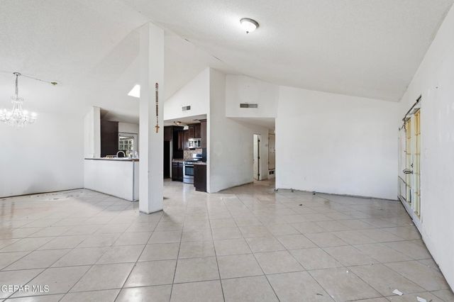 706 BLAKE Place, El Paso, TX 79928