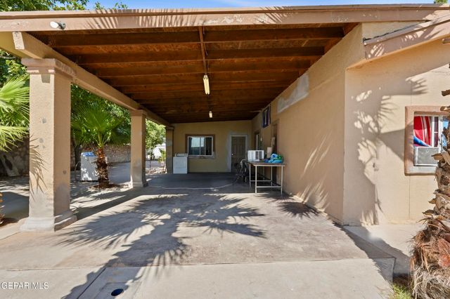 706 BLAKE Place, El Paso, TX 79928