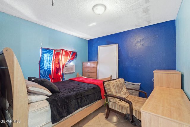 706 BLAKE Place, El Paso, TX 79928