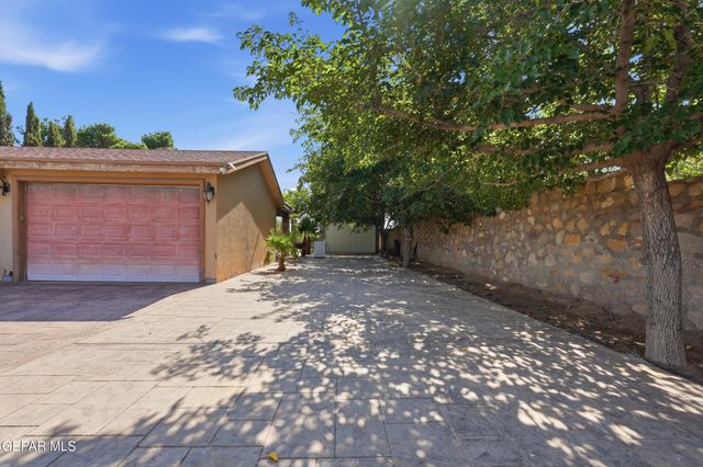 706 BLAKE Place, El Paso, TX 79928
