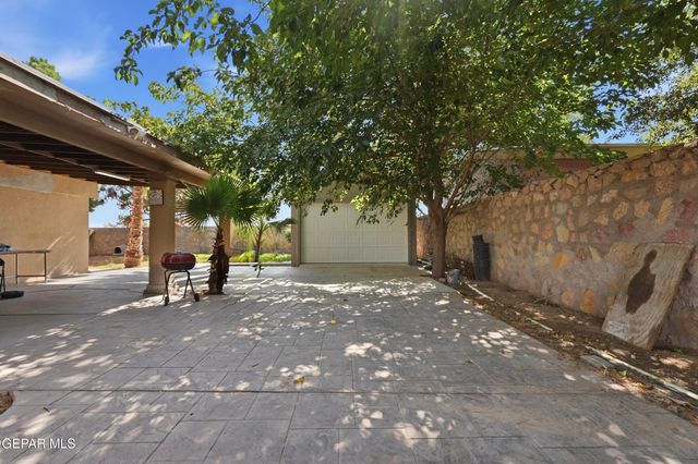 706 BLAKE Place, El Paso, TX 79928