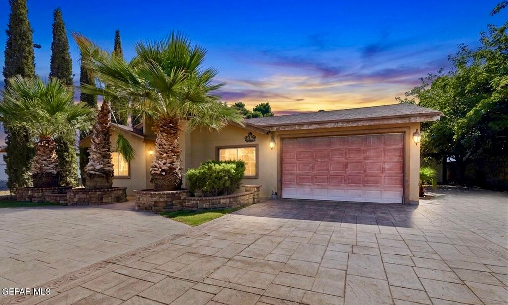 706 BLAKE Place, El Paso, TX 79928