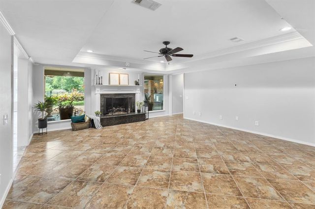 2719 Holcomb Road, Orange, TX 77632